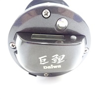 ０１巨鯉４０Ｗ